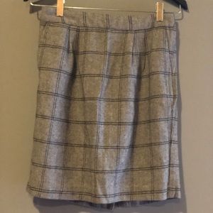 Gray plaid mini skirt